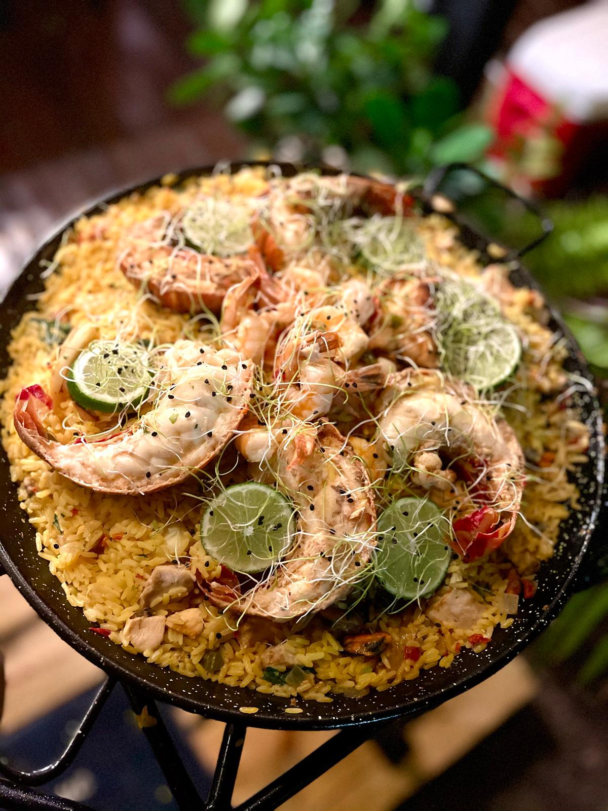 Live Paellas