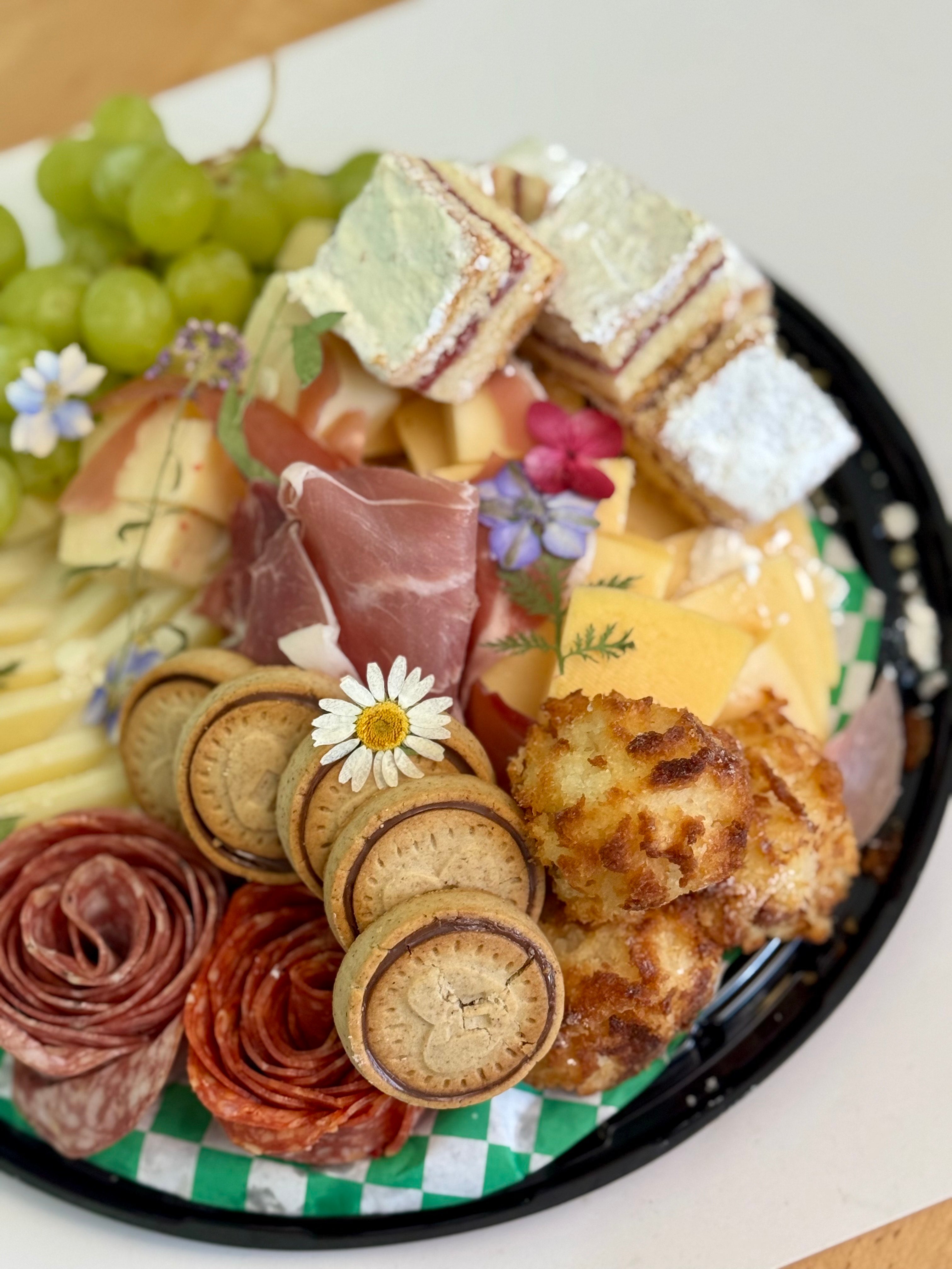 Cold Appetizers Tray